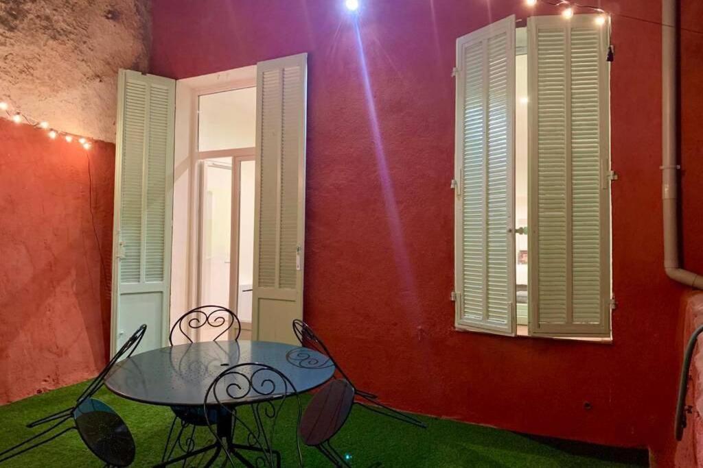 Loft Provencal Apartment Salernes Bagian luar foto